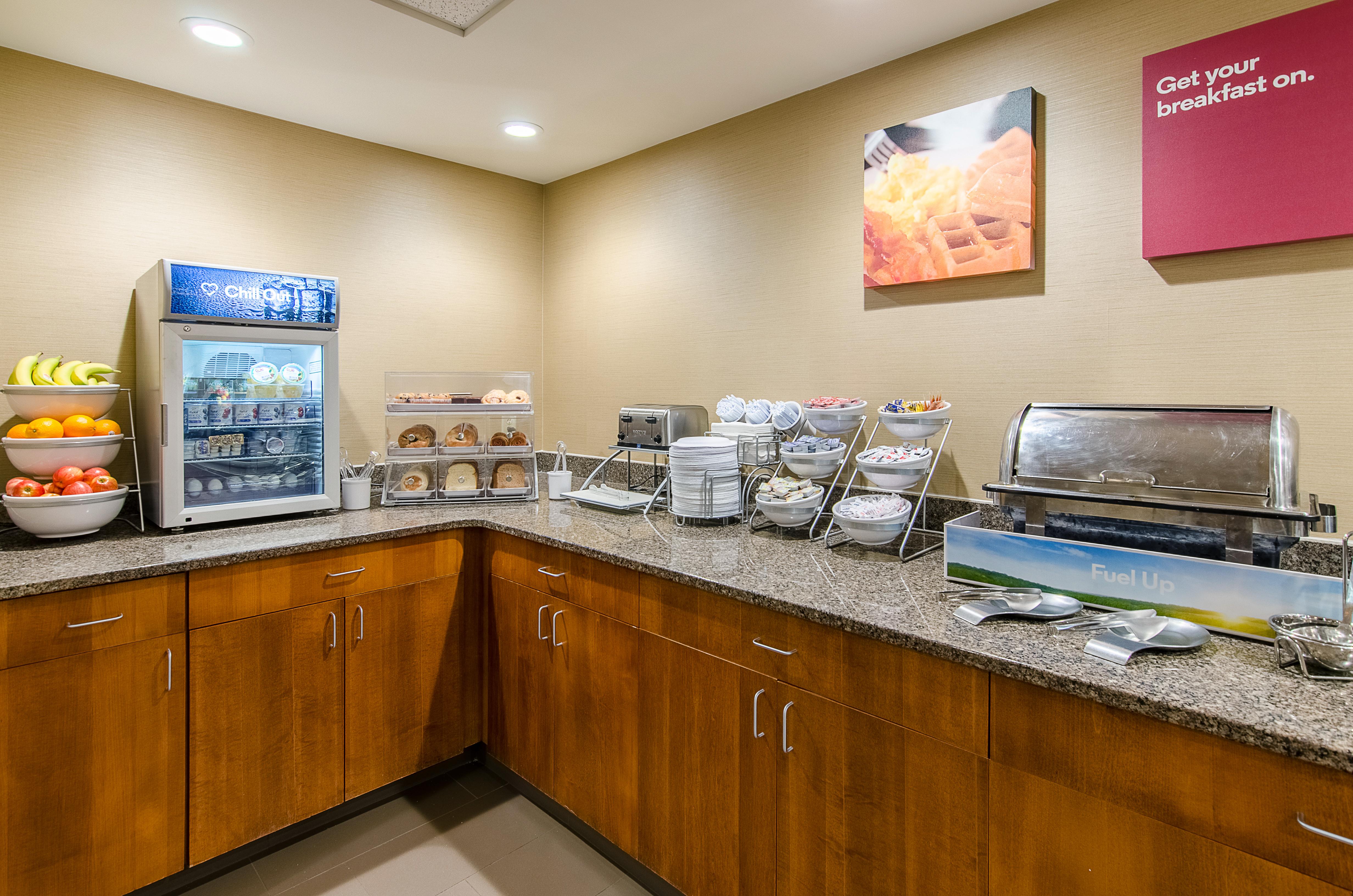 ווית'וויל Comfort Suites מראה חיצוני תמונה