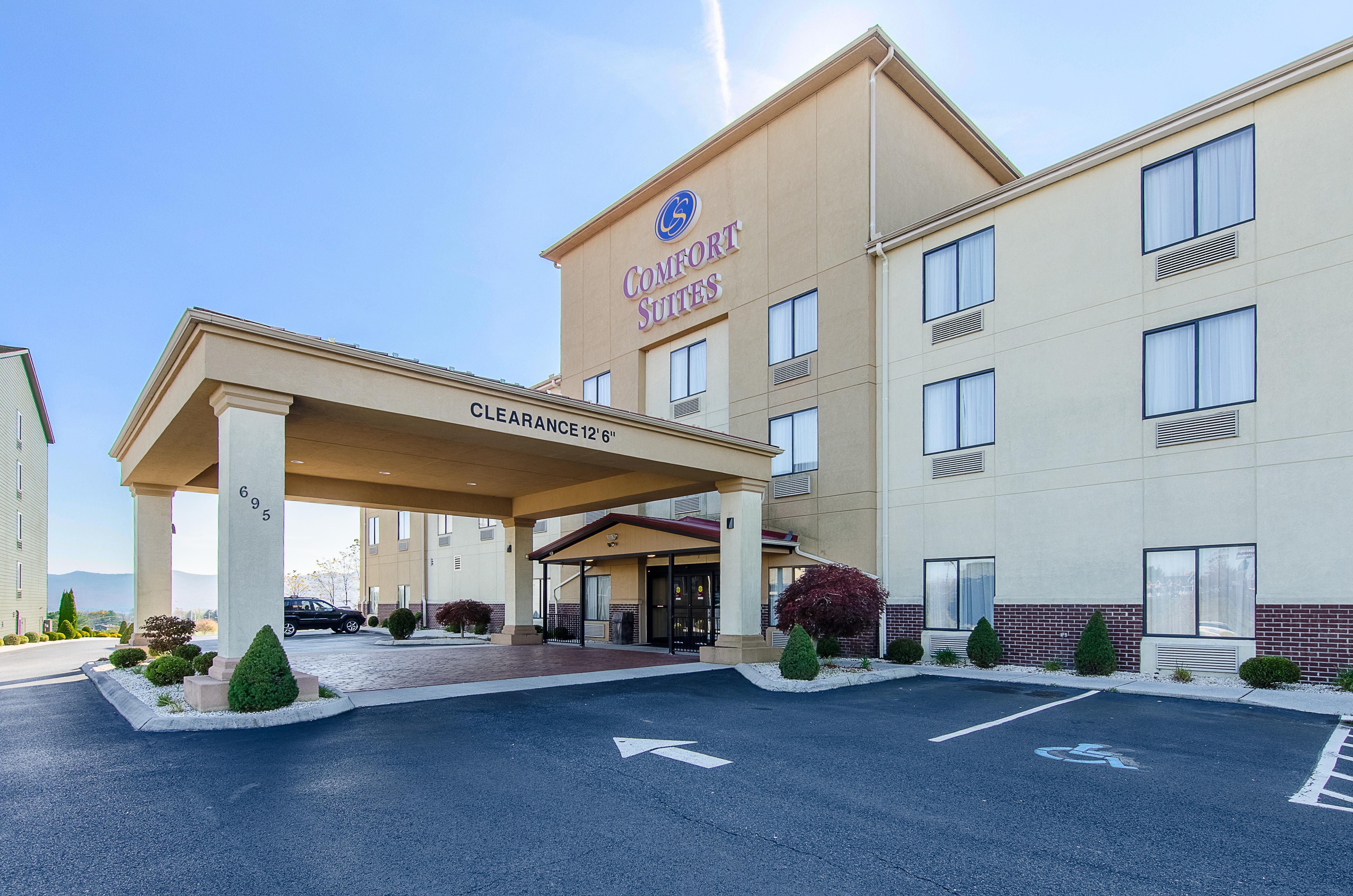ווית'וויל Comfort Suites מראה חיצוני תמונה