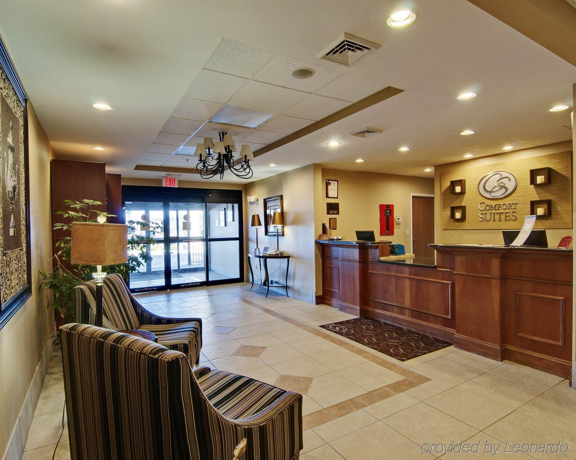 ווית'וויל Comfort Suites מראה חיצוני תמונה