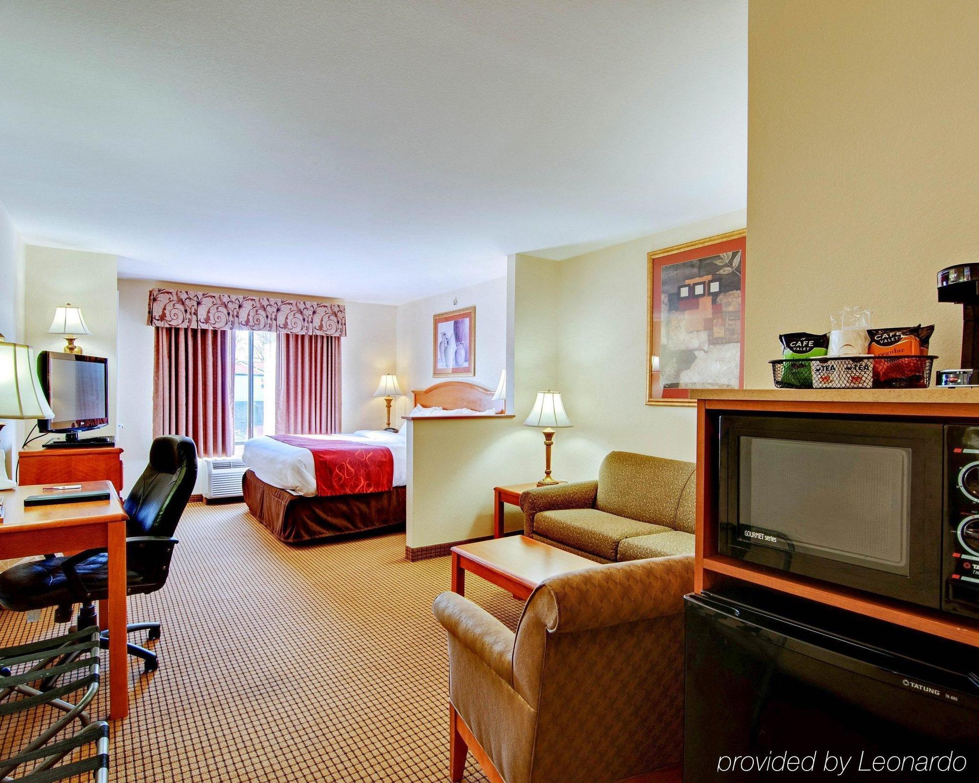 ווית'וויל Comfort Suites מראה חיצוני תמונה